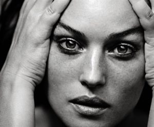 Photo de Monica Bellucci par Peter Lindbergh