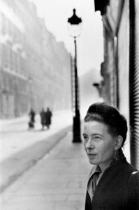 Simone de Beauvoir par Cartier-Bresson