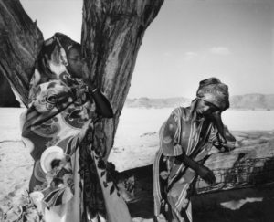Dobi Washinké & Dobi Koré, deux jeunes Toubous, Orida, Niger par Depardon