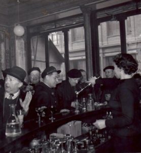 Café Belleville, Paris de Robert Doisneau
