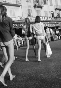 Saint-Tropez, été 1966 par Jacques-Henri Lartigue