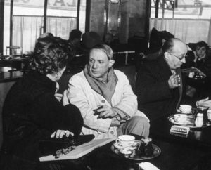 Picasso au Café de Flore par Brassaï