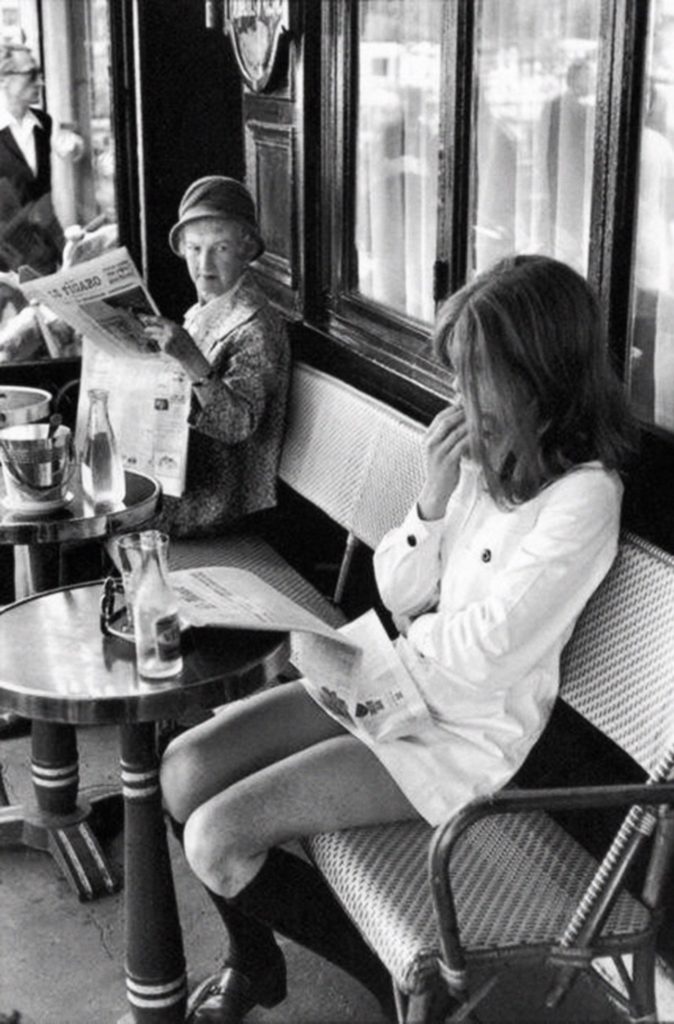 Brasserie Lipp, Paris en 1969 par Henri Cartier-Bresson