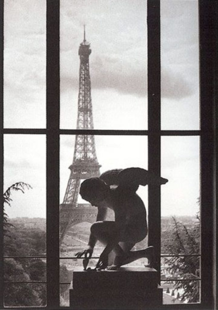 La Tour Eiffel par Willy Ronis