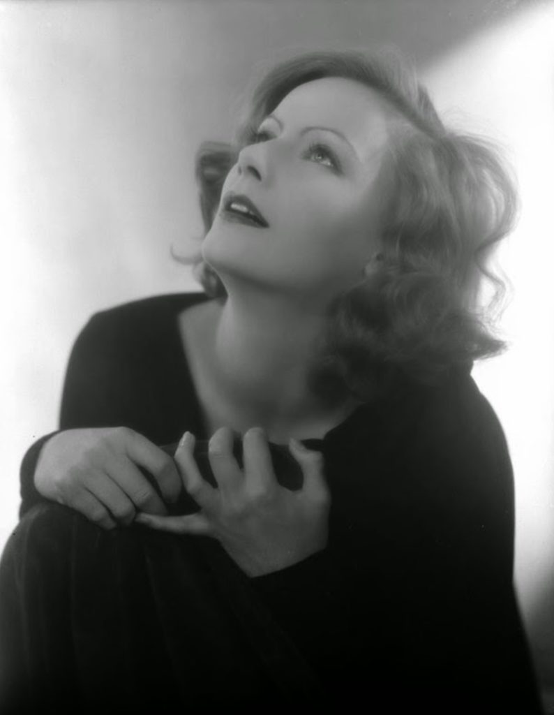 Greta Garbo photographiée par Edward Steichen (1928)