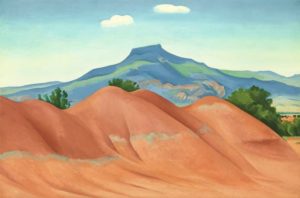 Collines rouges, nuages blancs par Georgia O’Keeffe