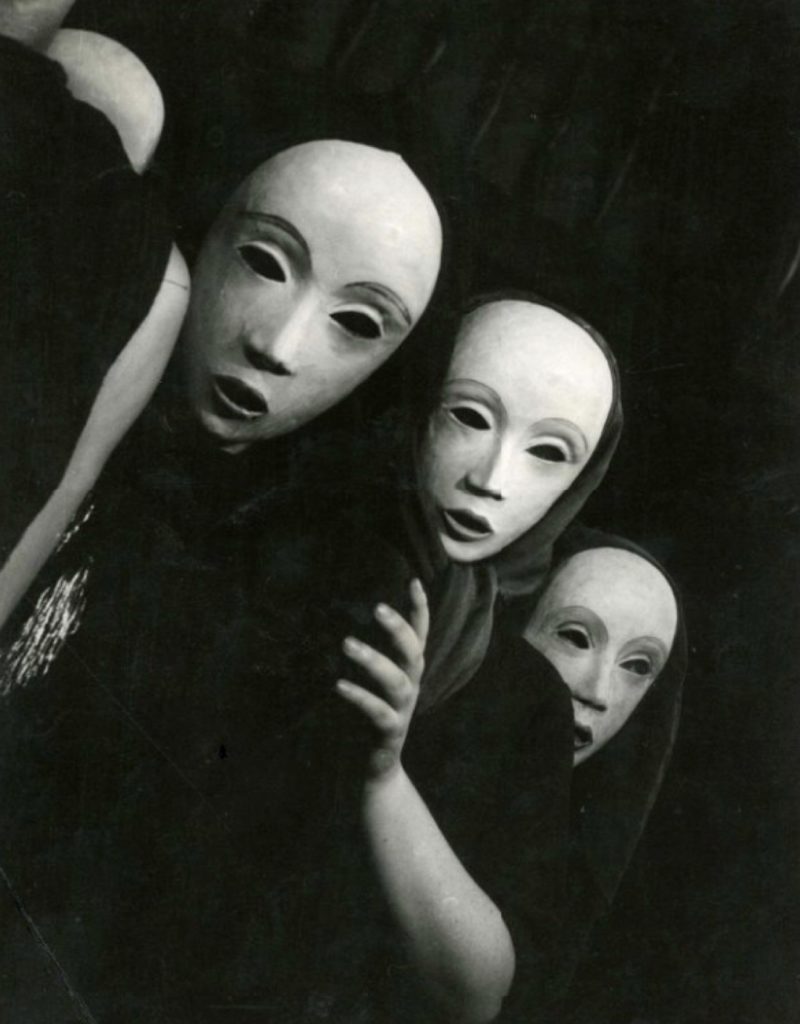 Masques, photo d’Yvonne Chevalier