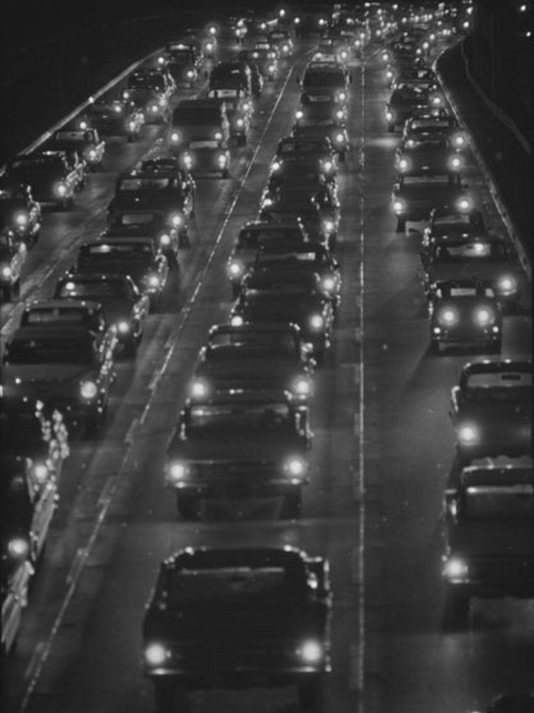 Heure du rush, Los Angeles (1963) photo de  Thomas Hoepker 