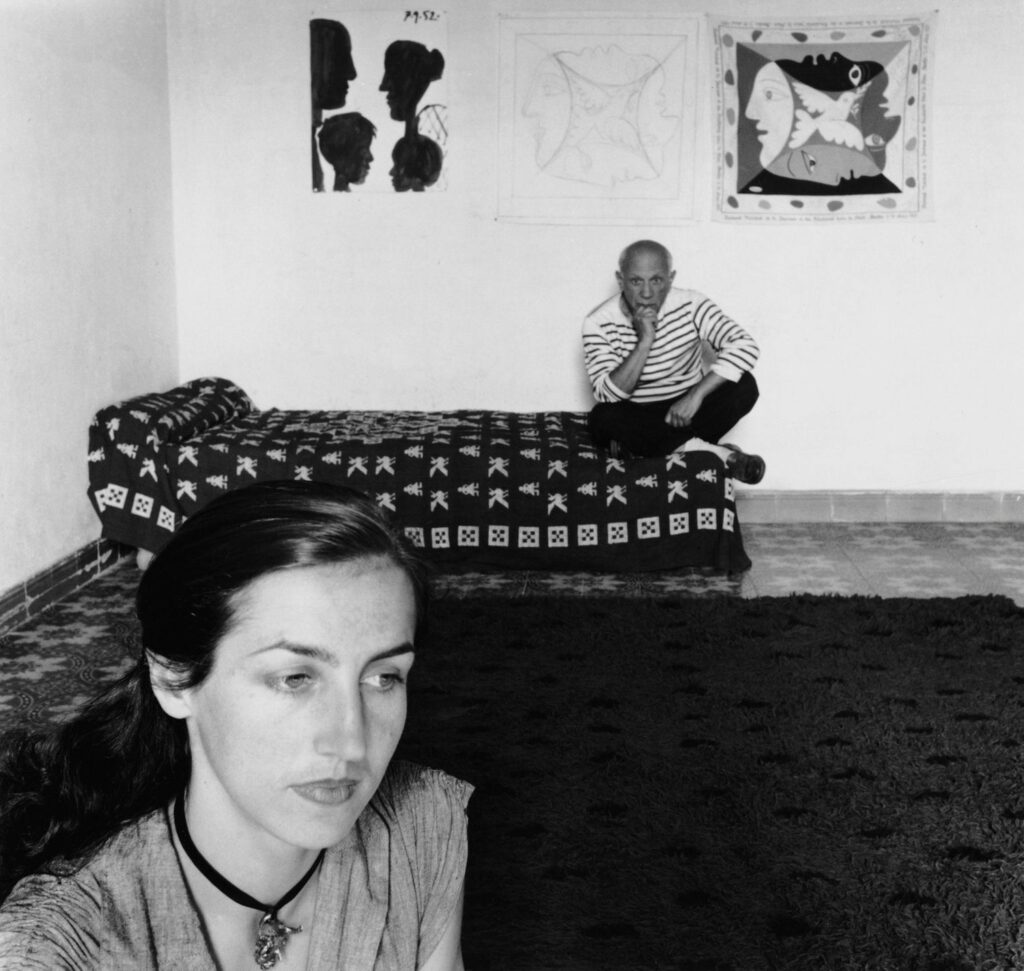 Françoise Gilot et Pablo Picasso à Vallauris (env. 1952), photo de Robert Doisneau