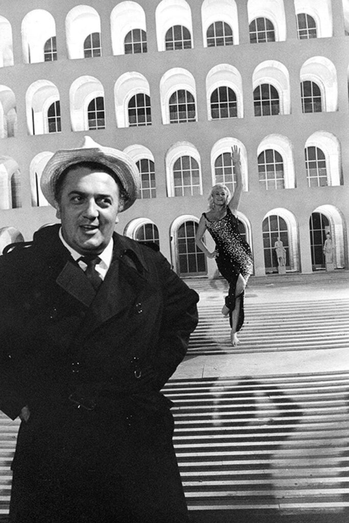 Federico Fellini et Anita Ekberg, Photo de Willy Rizzo