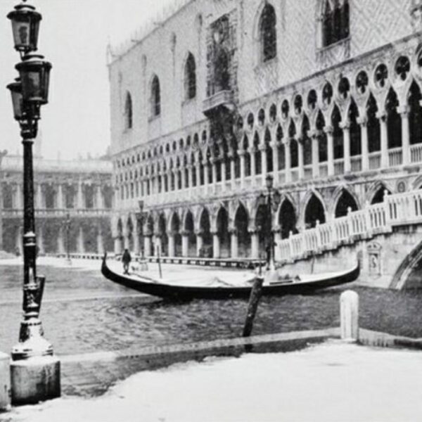 Venise sous la neige, photo de Gianni Berengo Gardin