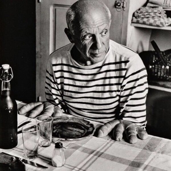 Les Pains de Picasso, photo de Robert Doisneau