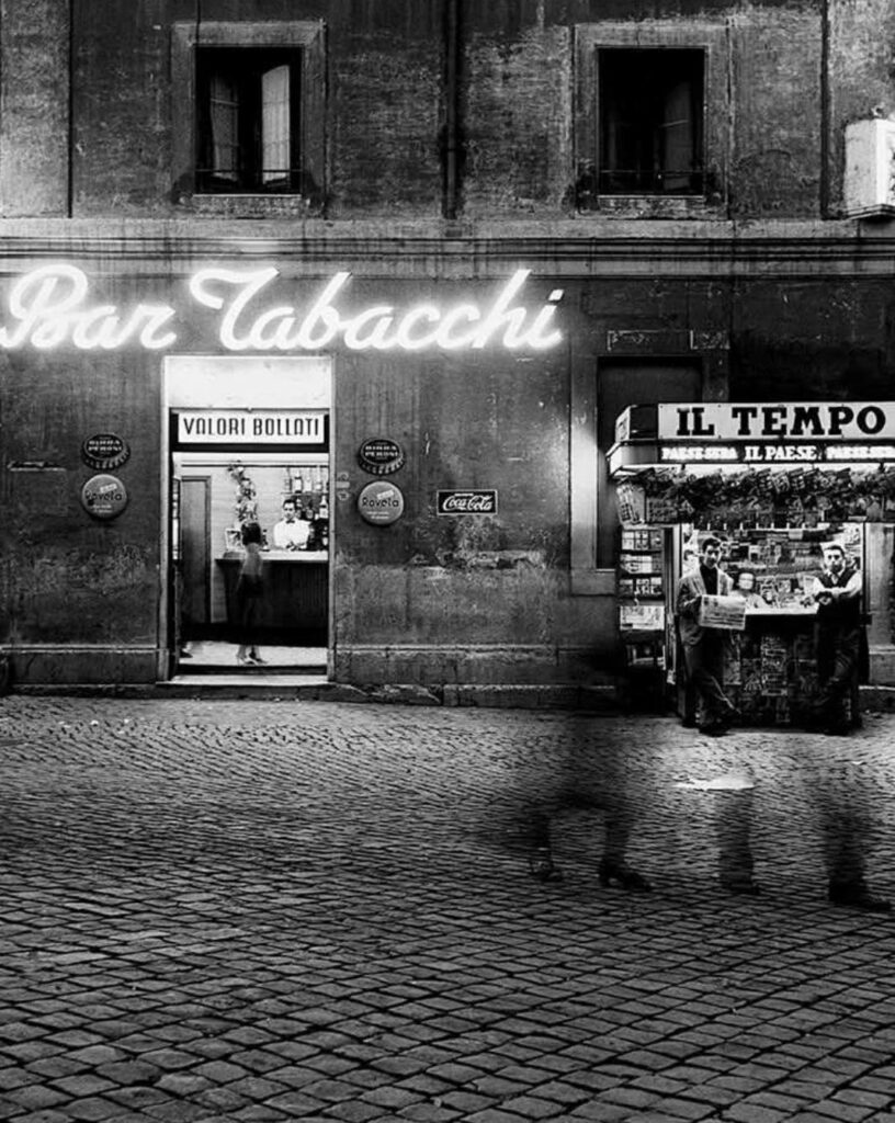 Via di Monserrato, Rome , photo de William Klein