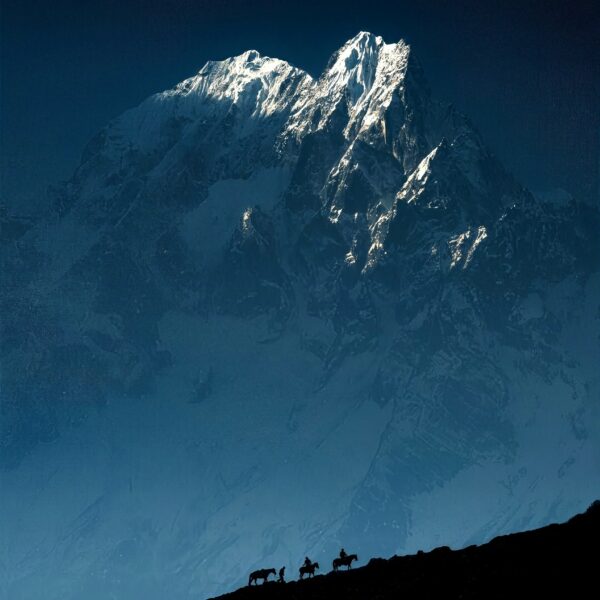 Sous la lueur alpine aux abords de Bimthang - Népal