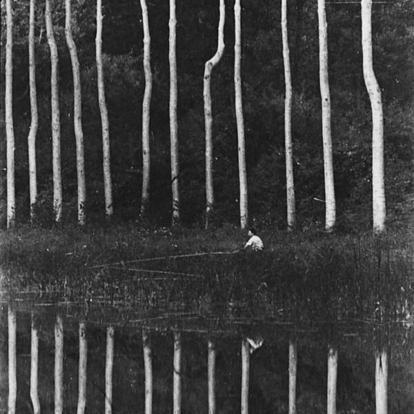 Homme pêchant au bord de la Seine (1950), photo d'Irving Penn