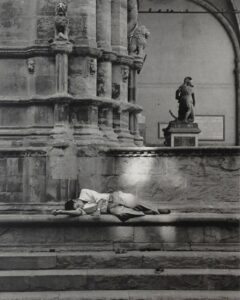 Dormir, peut-être rêver, Florence, photo de Ferdinando Scianna