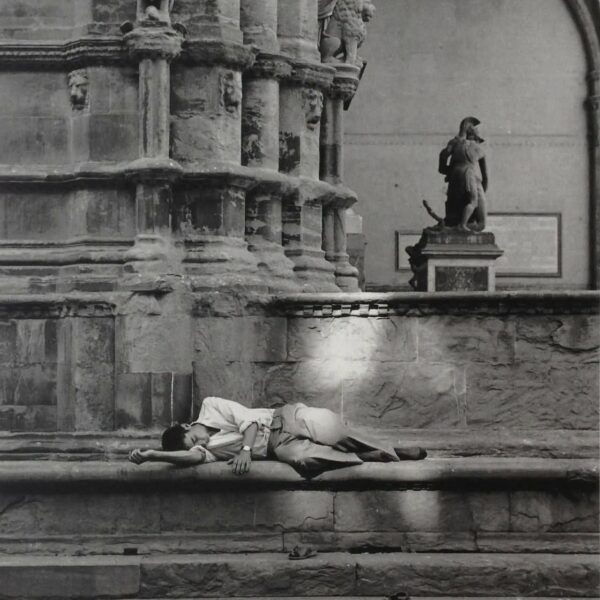Dormir, peut-être rêver, Florence, photo de Ferdinando Scianna